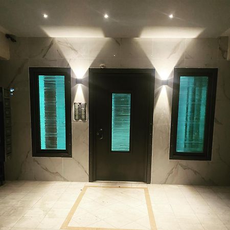 Central Appartment3 With Parking 라리사 외부 사진