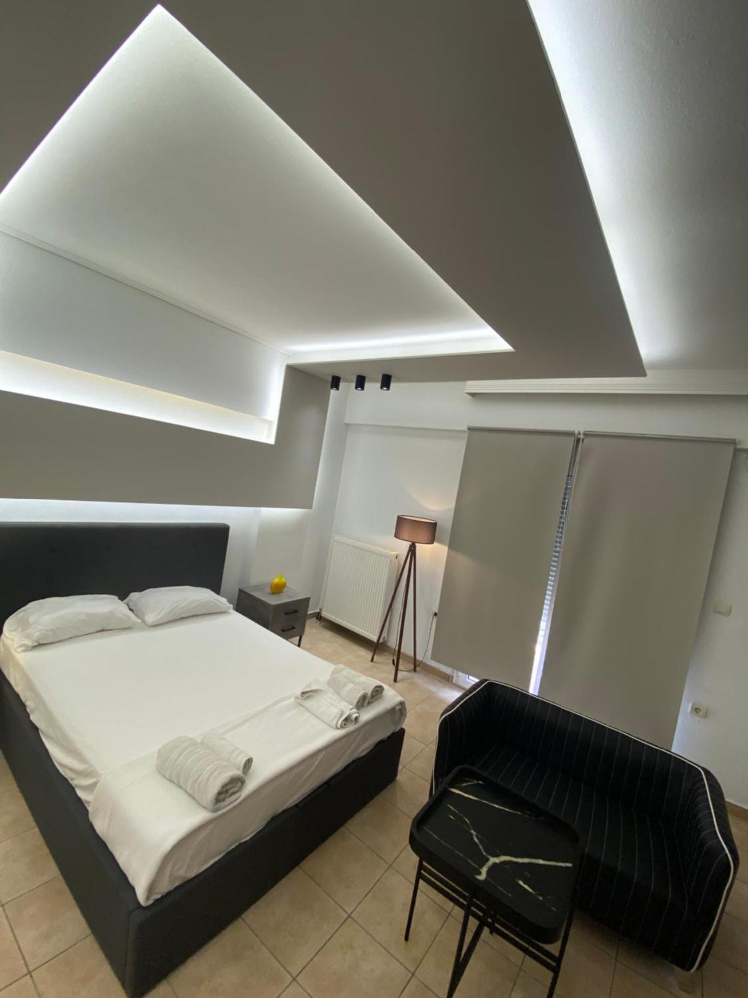 Central Appartment3 With Parking 라리사 외부 사진